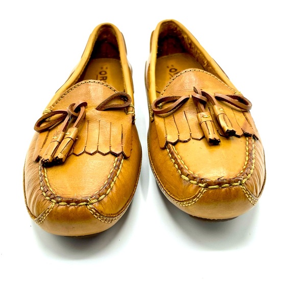 Orvis Leather Driving Loafer - Picture 5 of 10